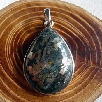 ヒーラーズゴールド ペンダント シルバー オーバル シンプル 覆輪｜天然石ジュエリー