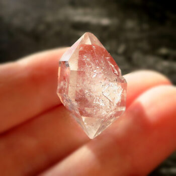 ハーキマーダイヤモンド キークリスタル 虹 27.15ct 水晶・結晶・原石