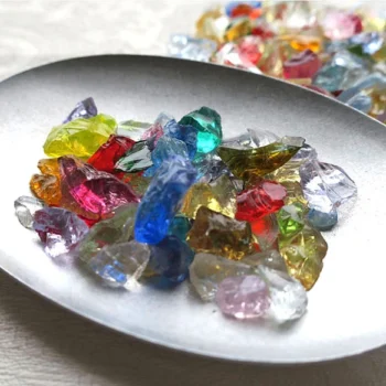 Lots of colorful gemstones on a tray