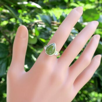 ペリドット リング しずく カボション 6.50ct フリーサイズ