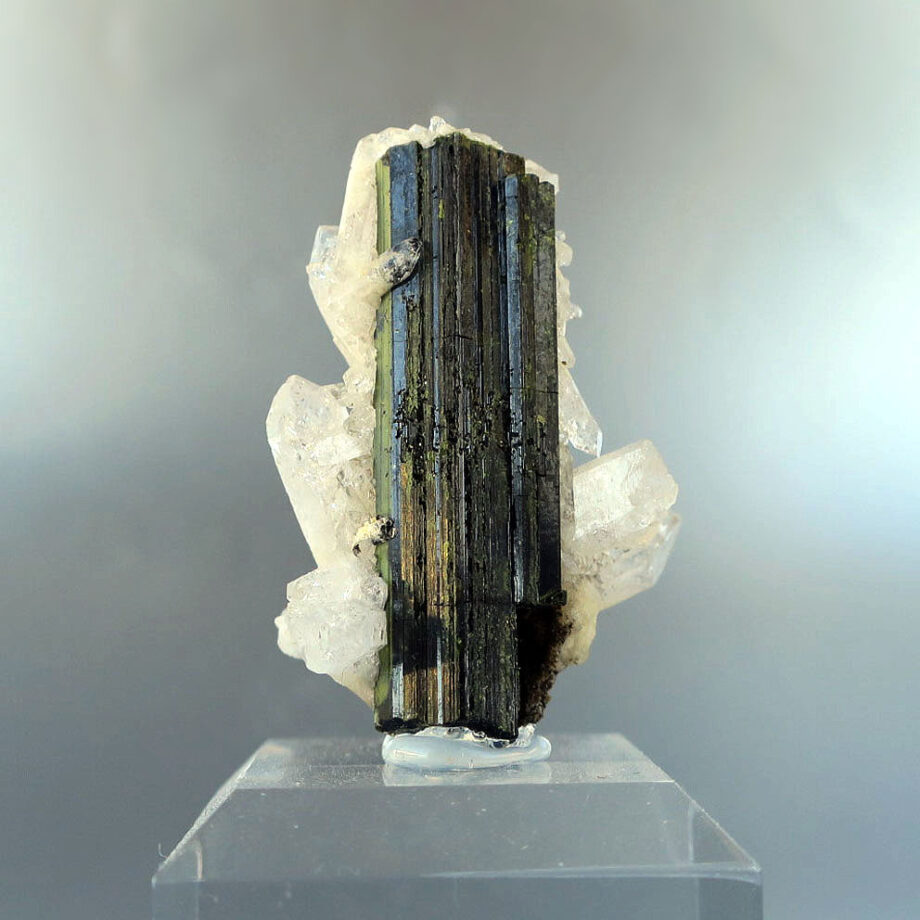 ショール（トルマリン）＋水晶｜原石・鉱物｜天然石コレクション