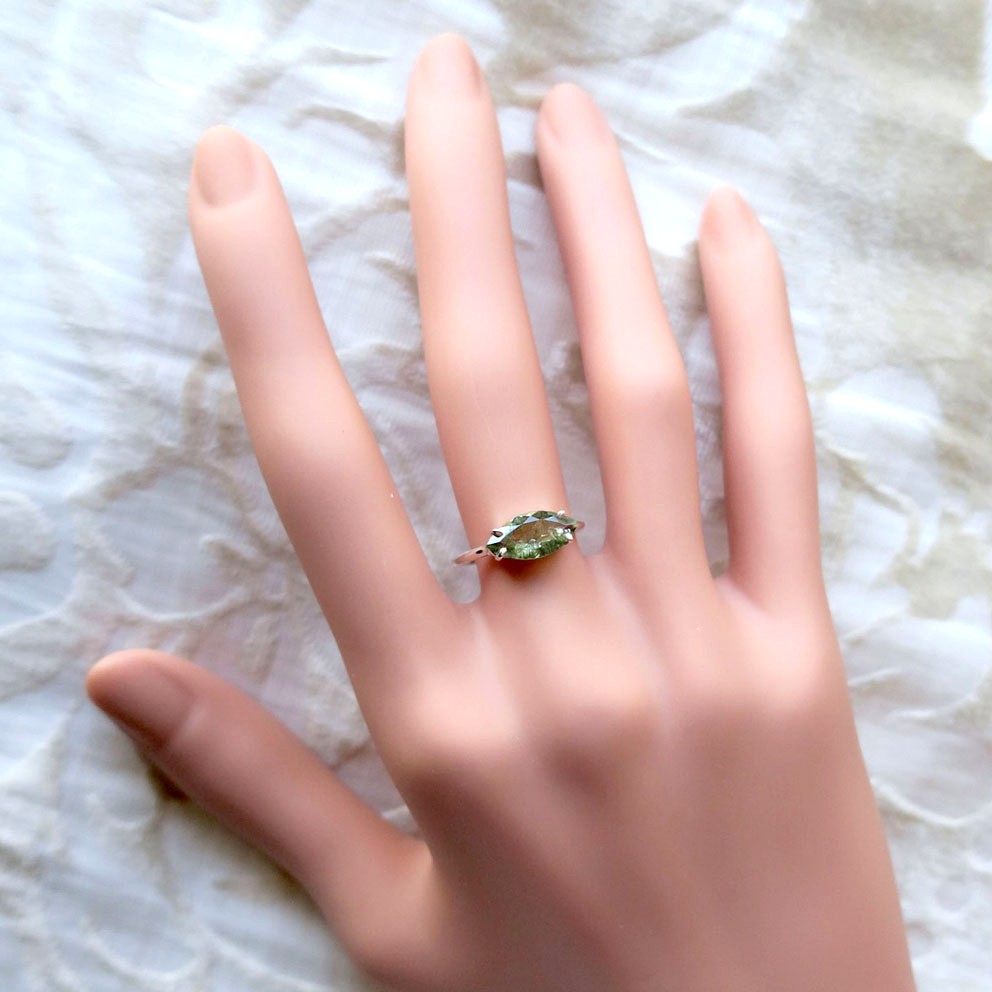 ルチルイン ペリドット マーキスリング SV925 8月誕生石 サイズ11.5
