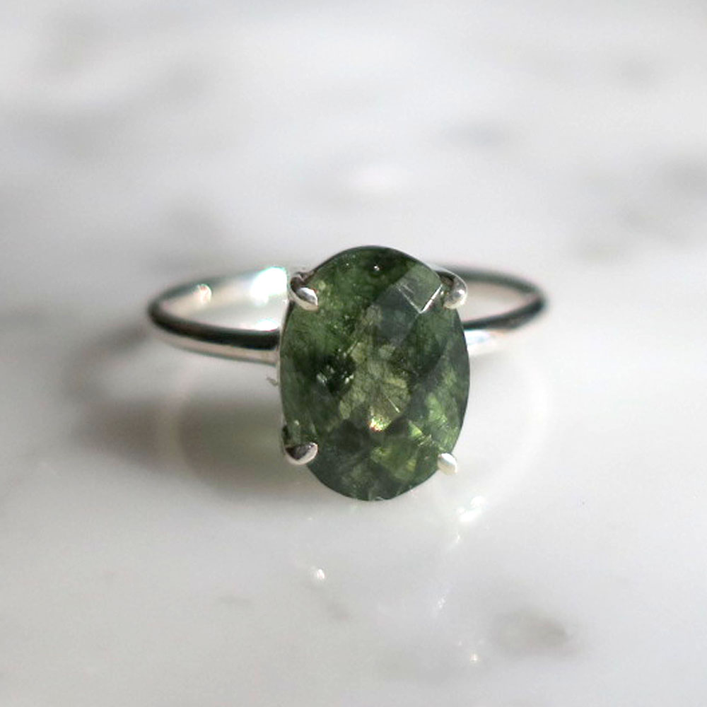 ルチルイン ペリドット リング 3.40ct グリーン 天然石 SV925 爪留め