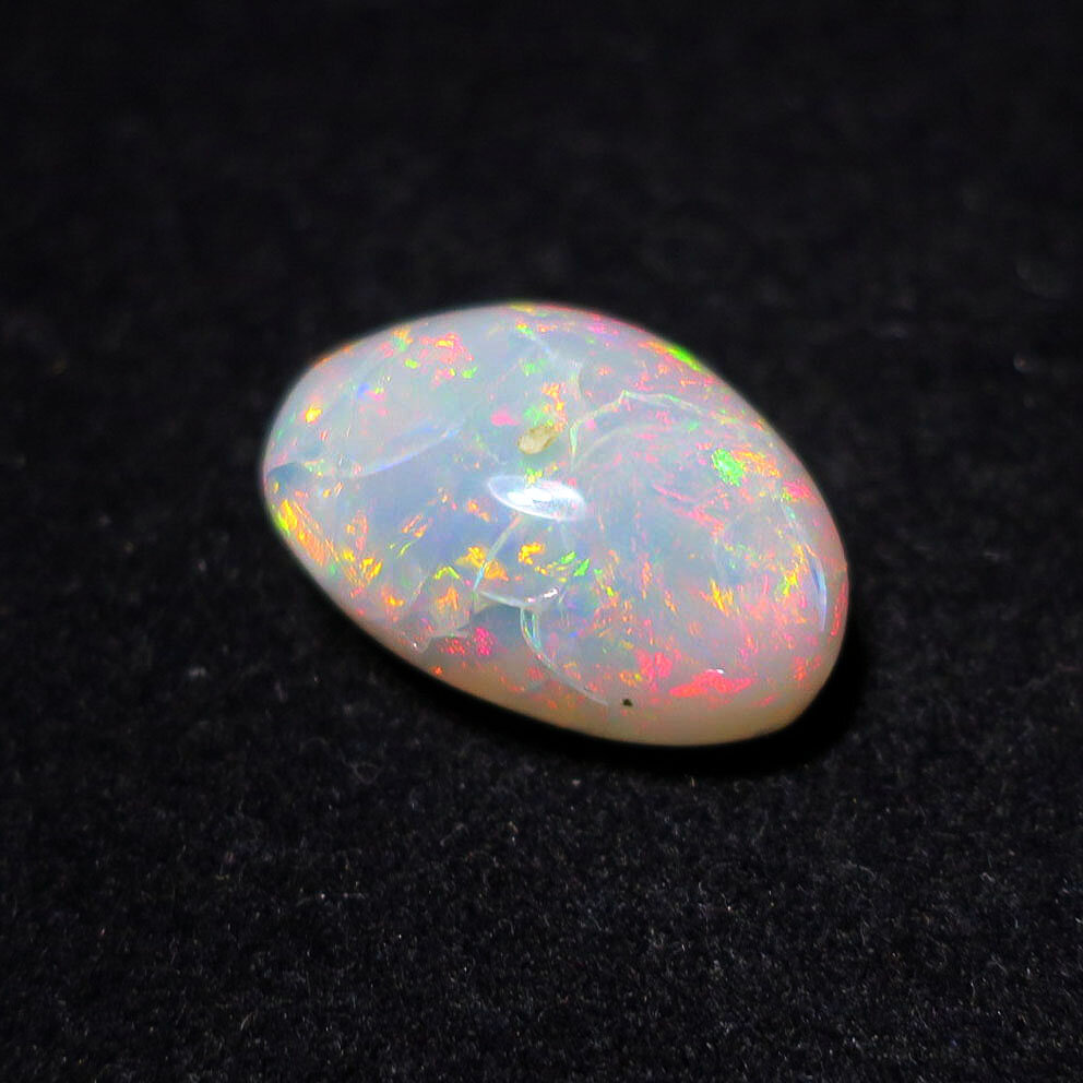 天然ウェロオパール ルース 25×17×11mm 乳白色 プレイオブカラー 虹輝き 10月誕生石 インテリア プレゼント