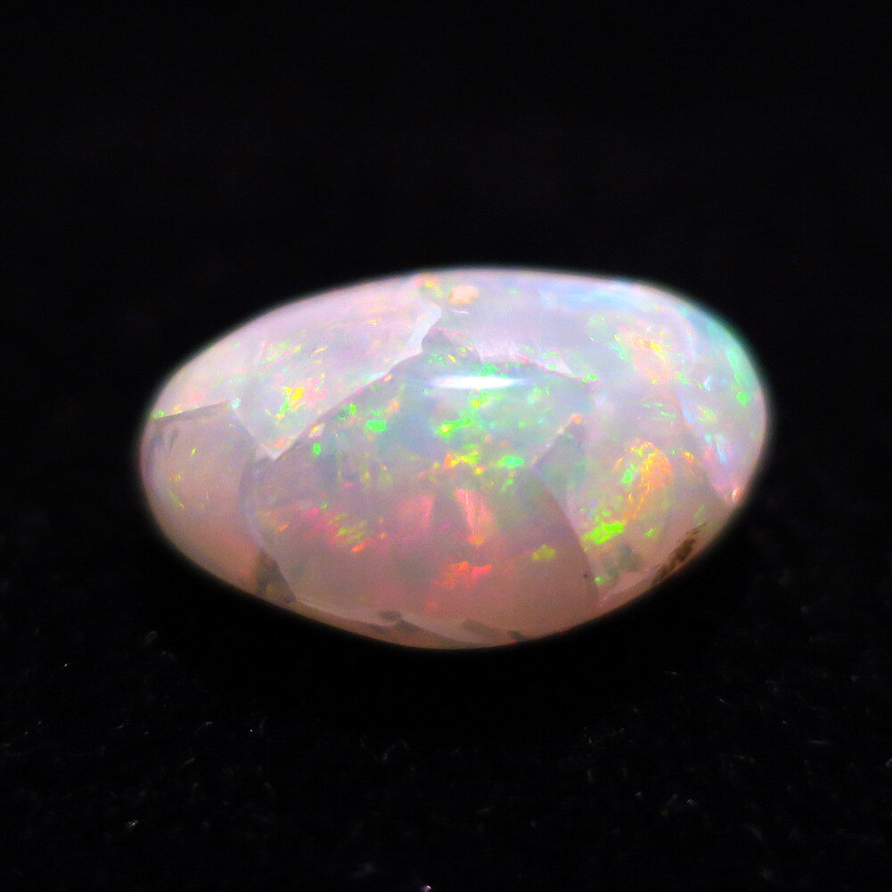 ウォロオパール 27.30ct ドイツ仕入れ ビビッド 虹 乳白色 コレクション 置物 ハンドメイド素材