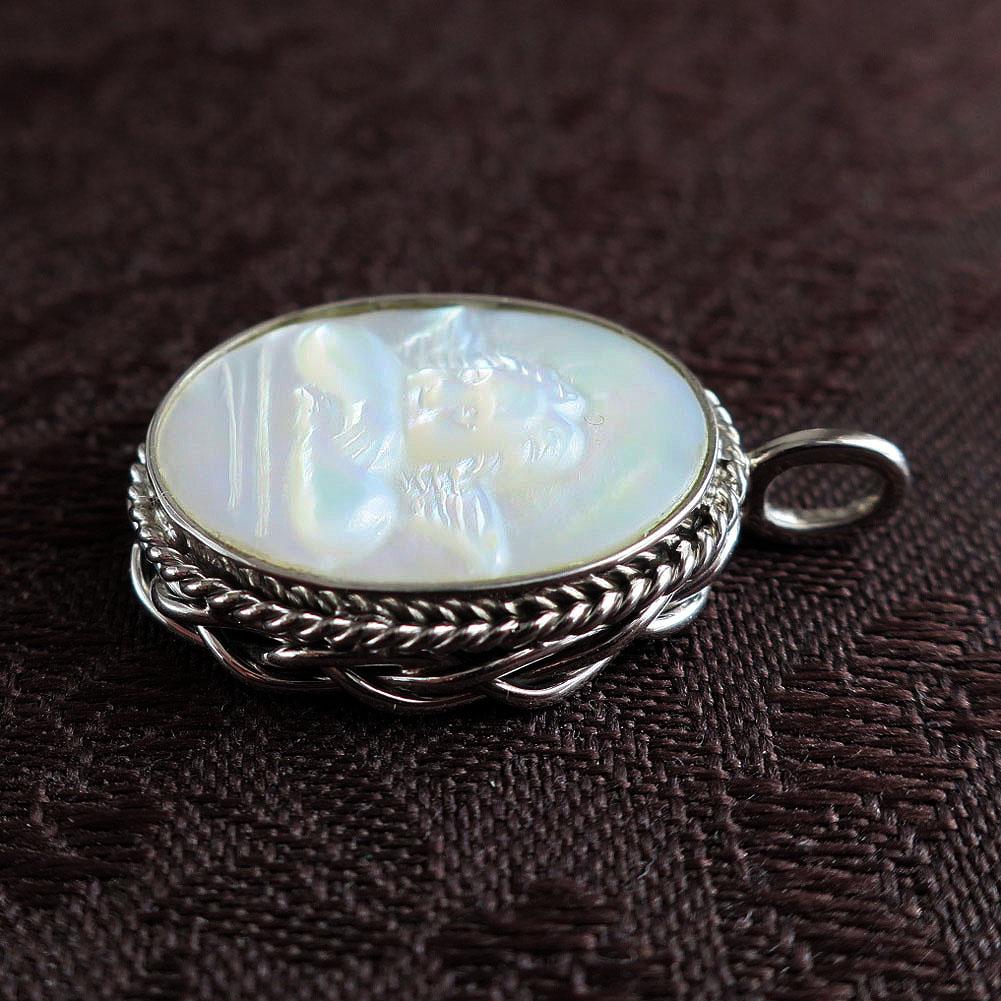 フクリン留め 白蝶貝 ペンダント SV925 sterling silver bezel setting