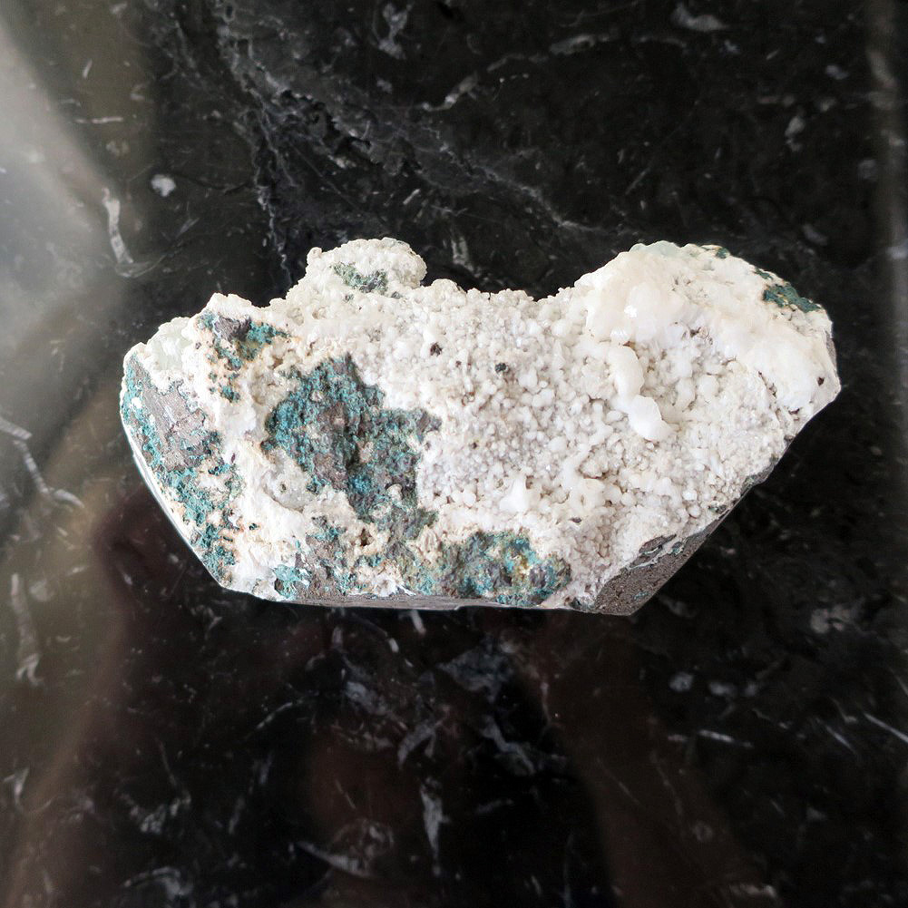 グリーンアポフィライト 共生クラスター 自立 安定感 キャビネットサイズ 原石